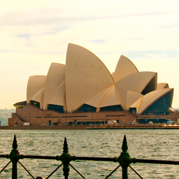 Sydney Opera House on eatlivetravelwrite.com