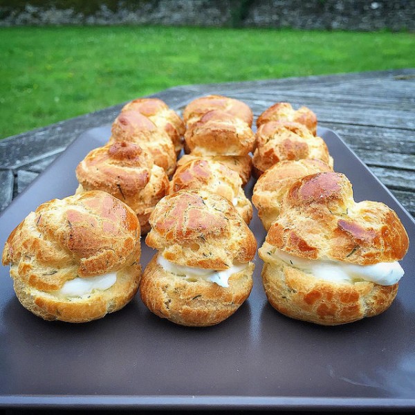 Choux puffs with dill filled with tzatziki cream cheese on eatlivetravelwrite.com