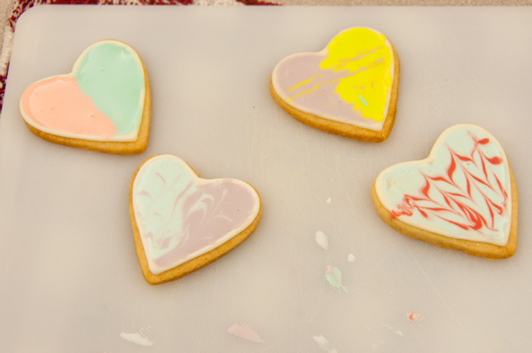 Cookies decorated for St Valentine's Day on eatlivetravelwrite.com