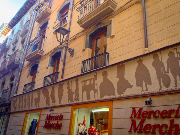 Storefront in Estella walking the Camino de Santiago on eatlivetravelwrite.com