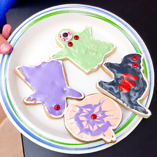 Scary cookies for Halloween on eatlivetravelwrite.com