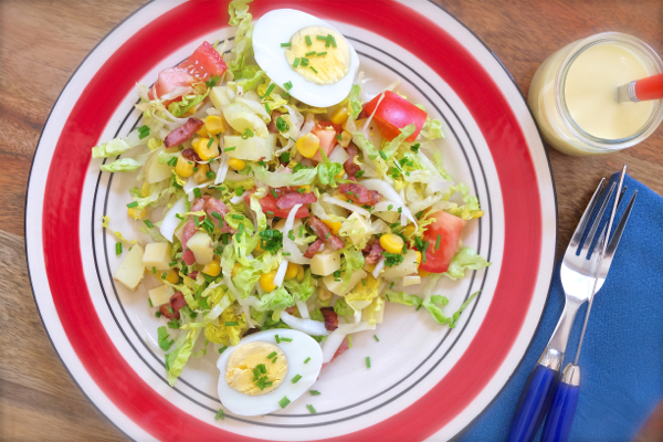Big summer salad, French-style