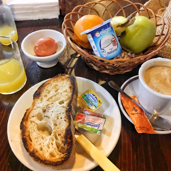Breakfast in O Cebreiro walking the Camino de Santiago: O Cebreiro to Triacastela with Camino Travel Center on eatlivetravelwrite.com