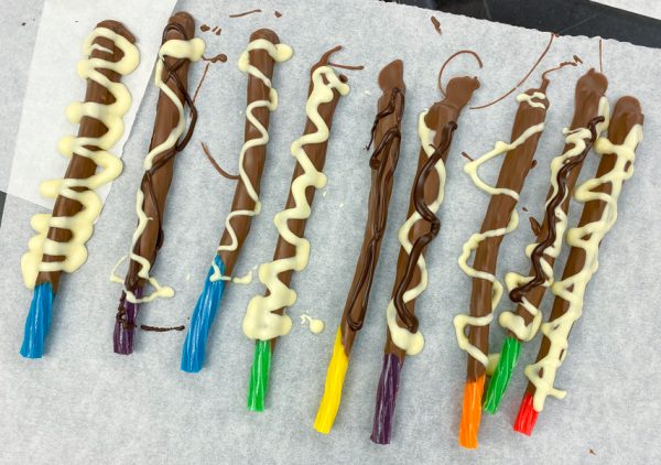 Kids dip Twizzlers in chocolate with Kerry Beal on eatlivetravelwrite.com