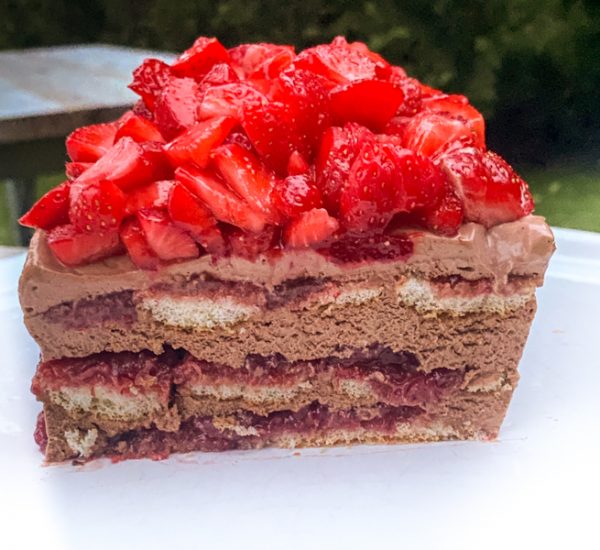 Cross section of Strawberry Chocolate Cheesecake Icebox Cake.